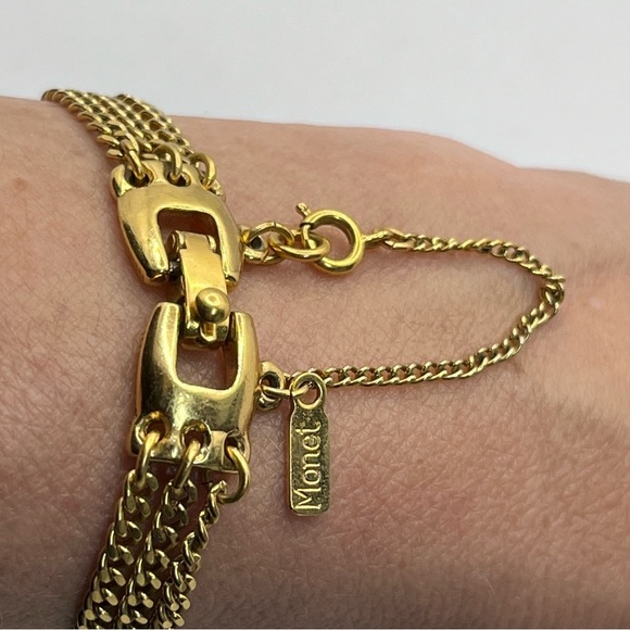 MONET VTG 80's Golden Chain Link Bracelet 6.5" - Picture 3 of 6